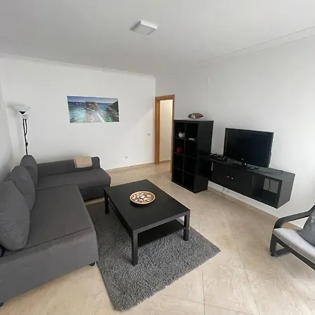 Cricket Appartement Ferrel (Leiria)