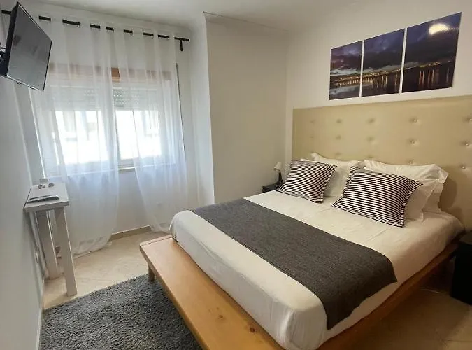 Cricket * Ferrel (Leiria)