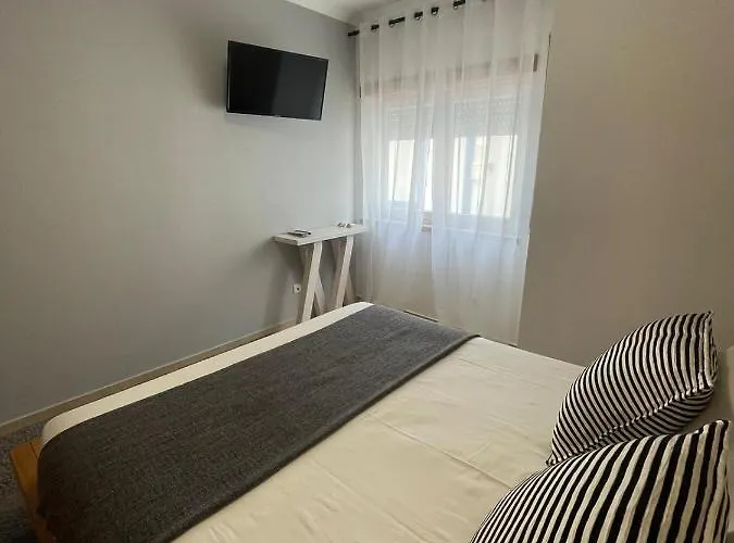 Daire Cricket Ferrel (Leiria)